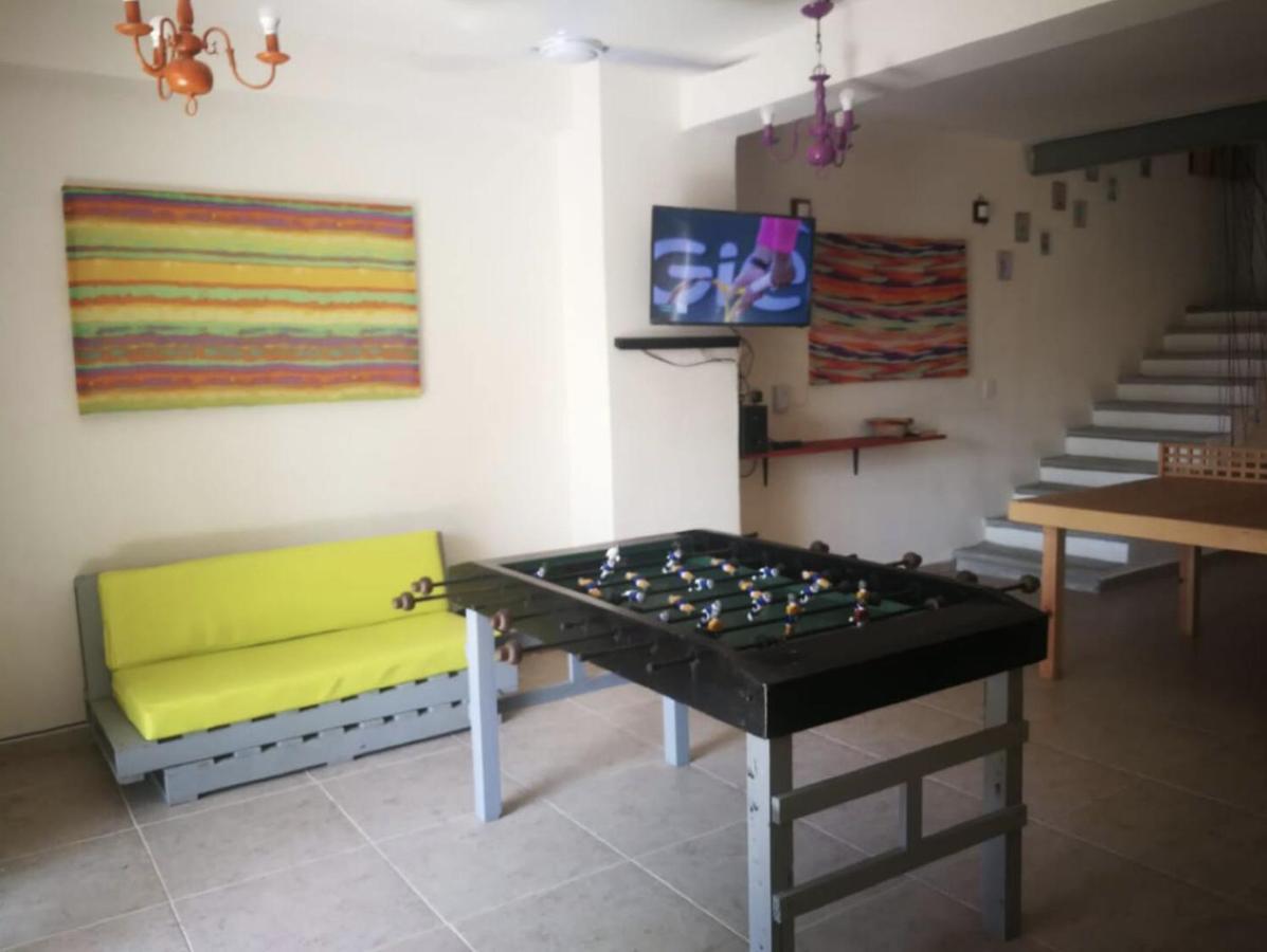 La Palmera Hostel 埃斯孔迪多港 外观 照片